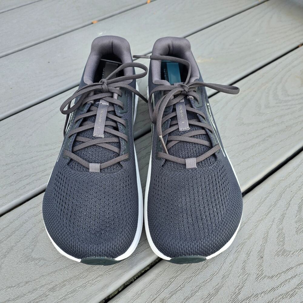 Altra Women's Escalante 4 Running Shoes Charcoal Gray, Size 9